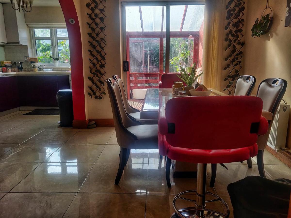 Private Room In ดับลิน ภายนอก รูปภาพ